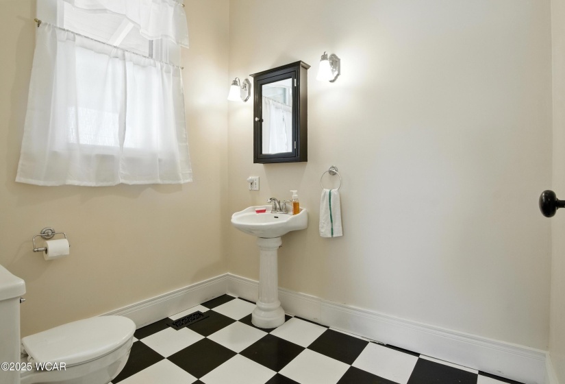302 Market Street, Van Wert, Ohio, 3 Bedrooms Bedrooms, ,2 BathroomsBathrooms,Residential,For Sale,Market,307468