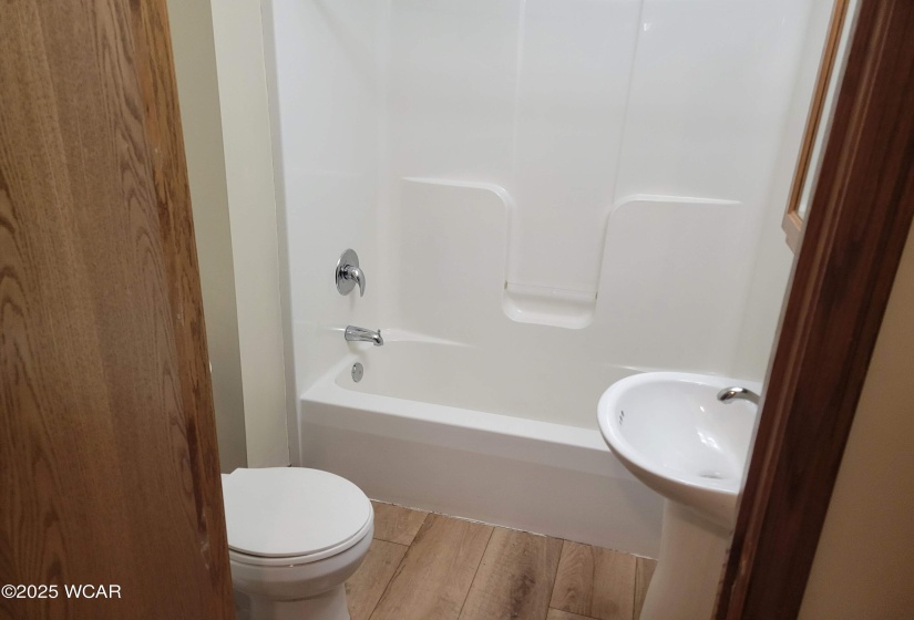 440 Edwards Street, Ada, Ohio, 3 Bedrooms Bedrooms, ,2 BathroomsBathrooms,Residential,For Sale,Edwards,307474
