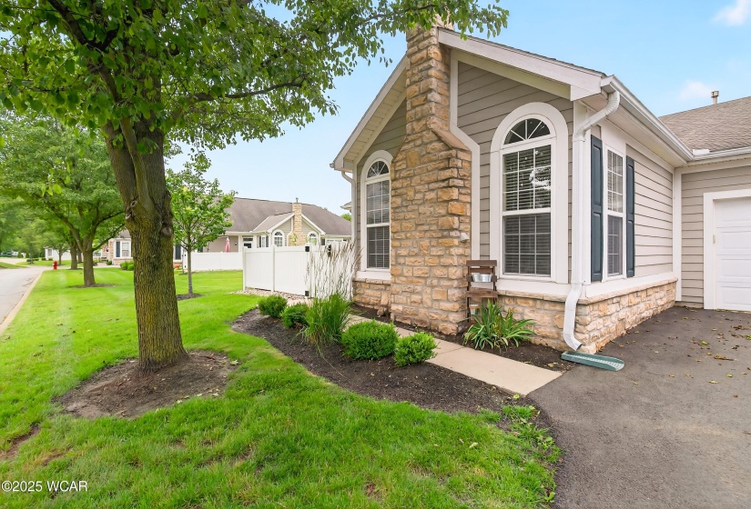 4655 Cobblestone Drive, Tipp City, Ohio, 2 Bedrooms Bedrooms, ,2 BathroomsBathrooms,Residential,For Sale,Cobblestone,307475