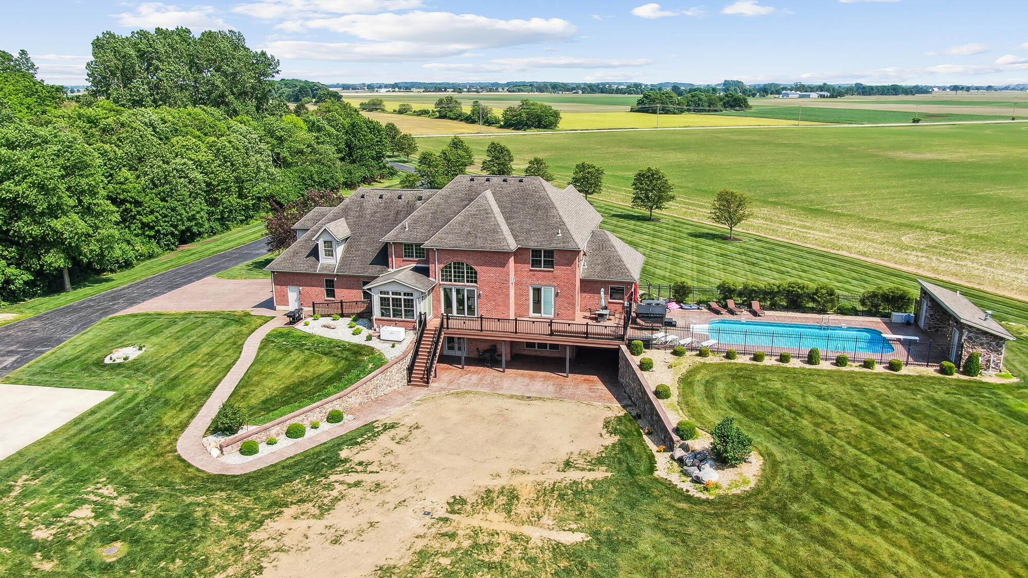 10568 Casstown Sidney Road, Piqua, Ohio 45356