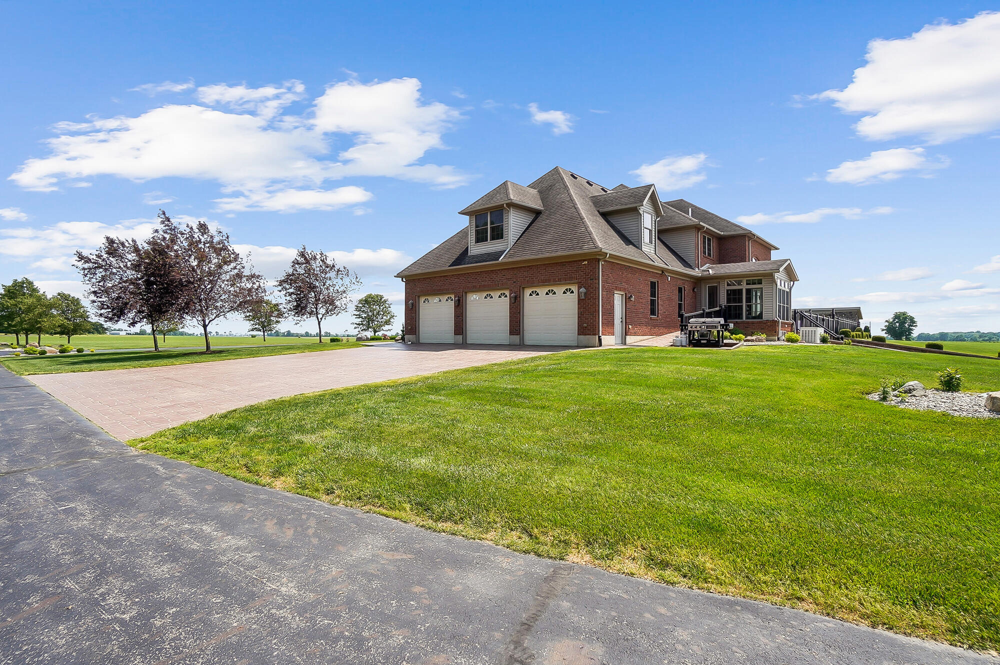 10568 Casstown Sidney Road, Piqua, Ohio 45356