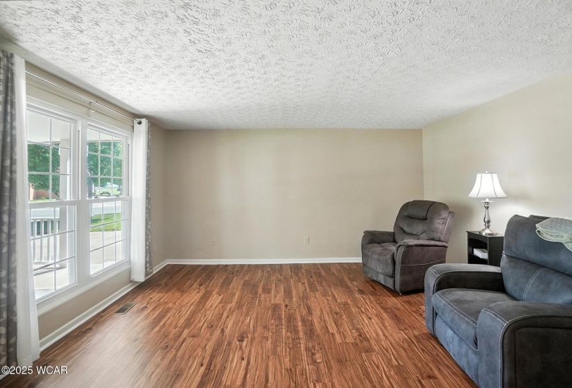 801 Daisy Drive, Wapakoneta, Ohio, 3 Bedrooms Bedrooms, ,2 BathroomsBathrooms,Residential,For Sale,Daisy,307487