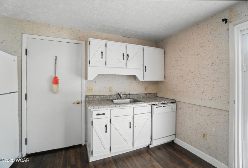 801 Daisy Drive, Wapakoneta, Ohio, 3 Bedrooms Bedrooms, ,2 BathroomsBathrooms,Residential,For Sale,Daisy,307487