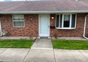 4525 Reno Lane, Springfield, Ohio 45503, 2 Bedrooms Bedrooms, ,1 BathroomBathrooms,Residential,For Sale,Reno,1039609