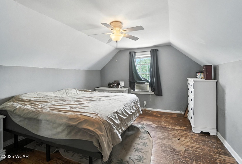 1919 HIllcrest Drive, Lima, Ohio, 2 Bedrooms Bedrooms, ,1 BathroomBathrooms,Residential,For Sale,HIllcrest,307491