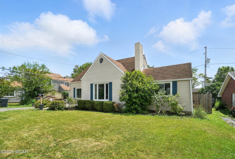 1919 HIllcrest Drive, Lima, Ohio, 2 Bedrooms Bedrooms, ,1 BathroomBathrooms,Residential,For Sale,HIllcrest,307491