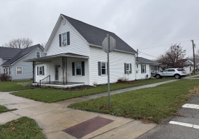 301 Market Street, Rockford, Ohio 45882, 3 Bedrooms Bedrooms, ,1 BathroomBathrooms,Residential,For Sale,Market,1035992