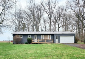 17054 State Route 198, Wapakoneta, Ohio 45895, 3 Bedrooms Bedrooms, ,1 BathroomBathrooms,Residential,For Sale,State Route 198,1037808
