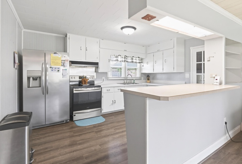 510 Wilson, Sidney-10