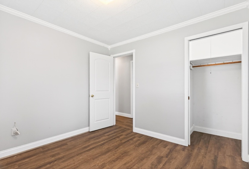 510 Wilson, Sidney-19