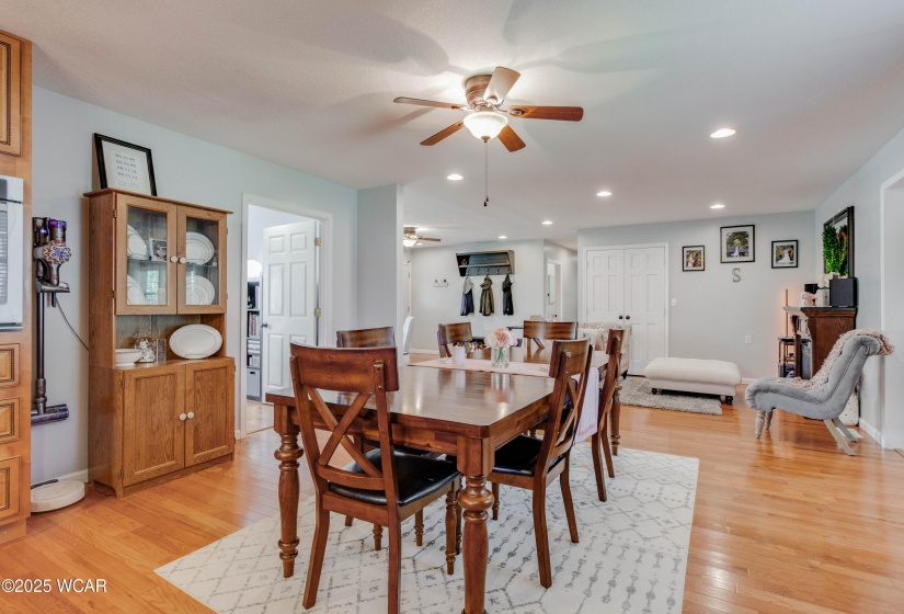 1800 Garland Avenue, Lima, Ohio, 4 Bedrooms Bedrooms, ,2 BathroomsBathrooms,Residential,For Sale,Garland,307493