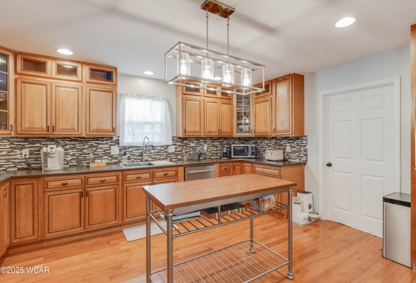 1800 Garland Avenue, Lima, Ohio, 4 Bedrooms Bedrooms, ,2 BathroomsBathrooms,Residential,For Sale,Garland,307493