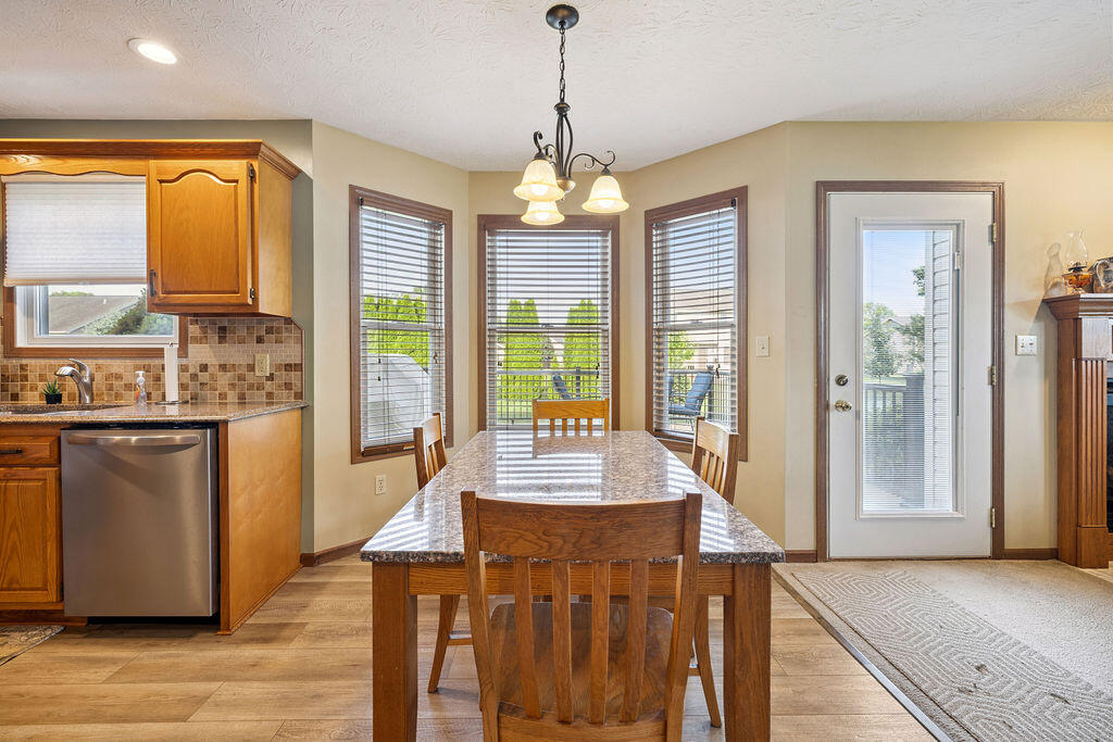565 Brookmeade Court, Troy, Ohio 45373