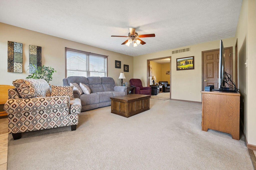 565 Brookmeade Court, Troy, Ohio 45373