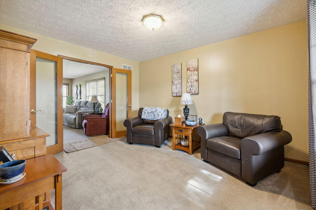 565 Brookmeade Court, Troy, Ohio 45373