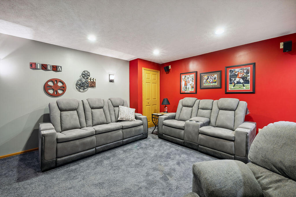 565 Brookmeade Court, Troy, Ohio 45373