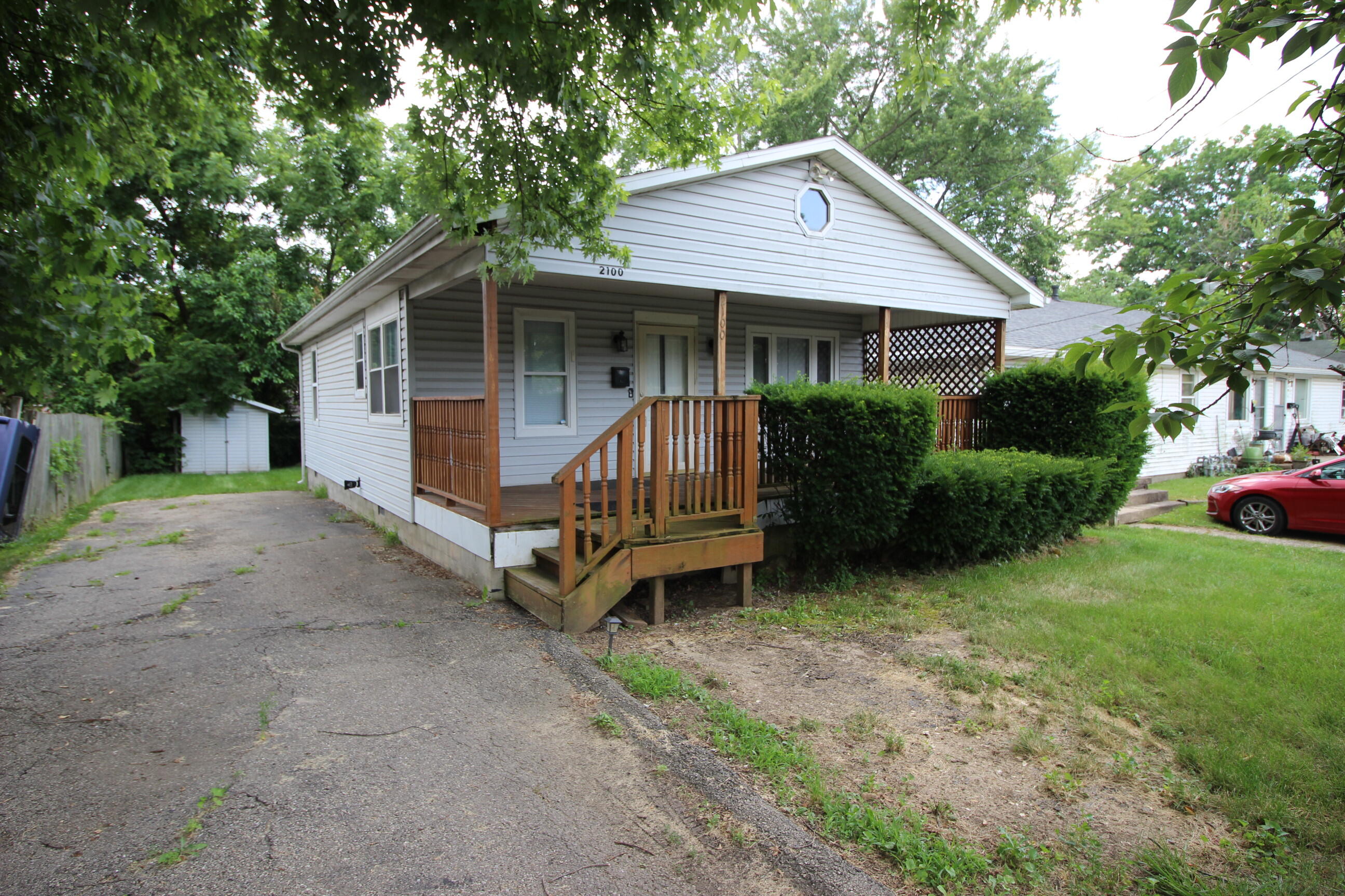 2100 Harding Avenue, Dayton, Ohio 45414