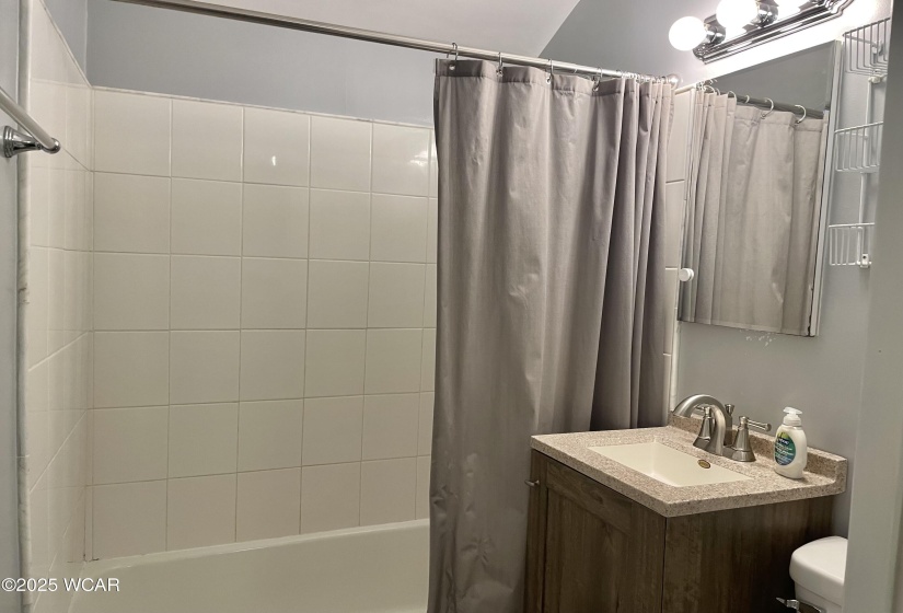 2302-2304 Lakewood Avenue, Lima, Ohio, 4 Bedrooms Bedrooms, ,2 BathroomsBathrooms,Residential Income,For Sale,Lakewood,307513