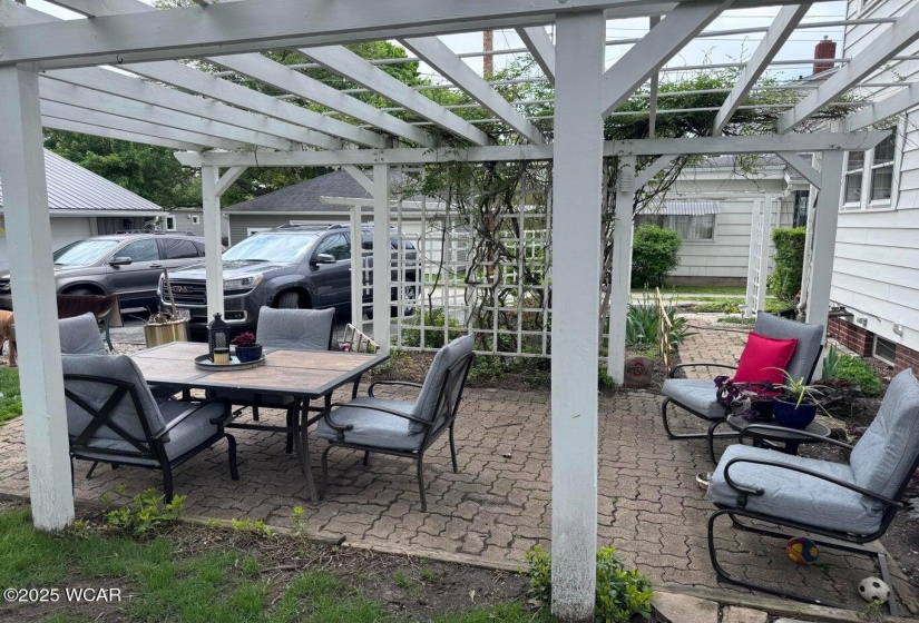 607 South Street, Saint Marys, Ohio, 3 Bedrooms Bedrooms, ,2 BathroomsBathrooms,Residential,For Sale,South,307515