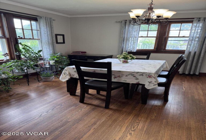 607 South Street, Saint Marys, Ohio, 3 Bedrooms Bedrooms, ,2 BathroomsBathrooms,Residential,For Sale,South,307515