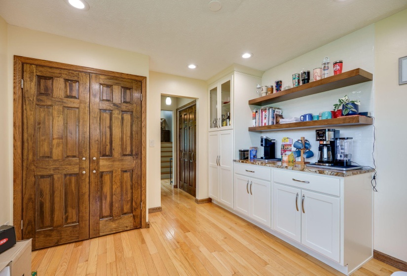 25-web-or-mls-3931-e-enon-rd