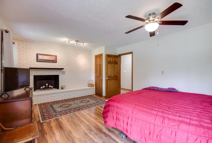 35-web-or-mls-3931-e-enon-rd