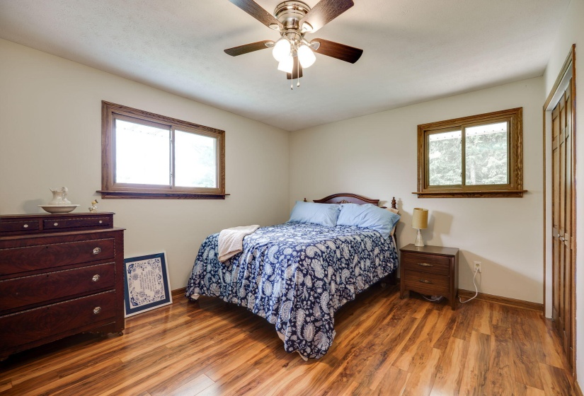 45-web-or-mls-3931-e-enon-rd