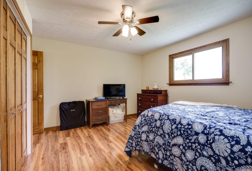 46-web-or-mls-3931-e-enon-rd