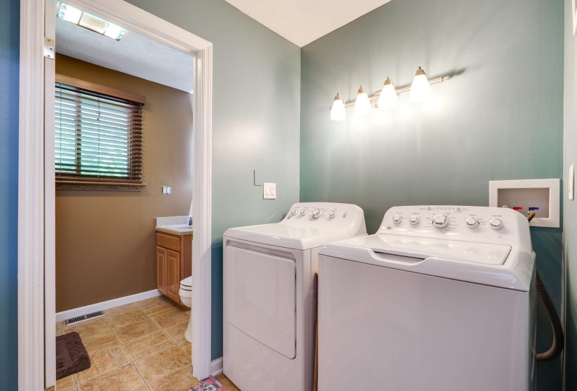 47-web-or-mls-3931-e-enon-rd