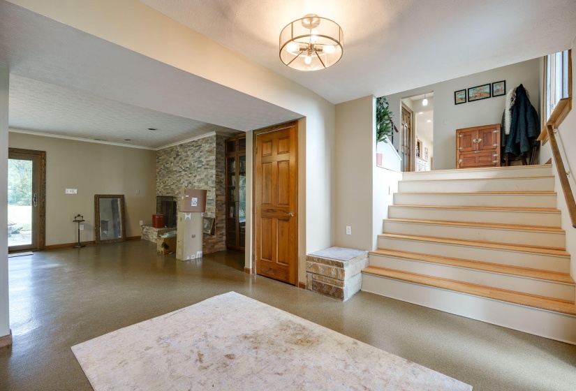 8-web-or-mls-3931-e-enon-rd