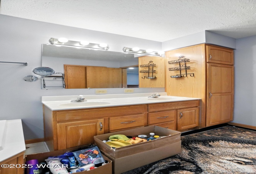 12242 Dustman Road, Van Wert, Ohio, 4 Bedrooms Bedrooms, ,4 BathroomsBathrooms,Residential,For Sale,Dustman,307518
