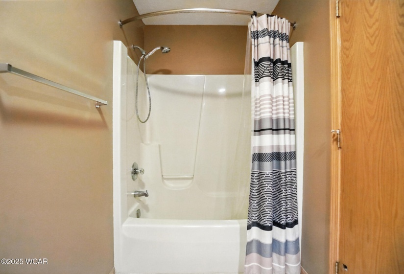 12242 Dustman Road, Van Wert, Ohio, 4 Bedrooms Bedrooms, ,4 BathroomsBathrooms,Residential,For Sale,Dustman,307518
