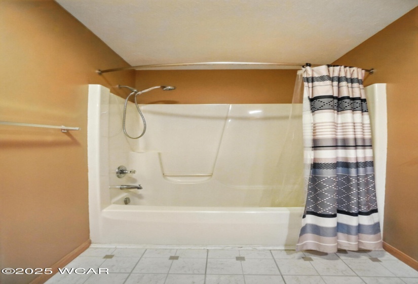 12242 Dustman Road, Van Wert, Ohio, 4 Bedrooms Bedrooms, ,4 BathroomsBathrooms,Residential,For Sale,Dustman,307518