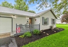 40 Dooley Drive, North Lewisburg, Ohio 43060, 3 Bedrooms Bedrooms, ,1 BathroomBathrooms,Residential,For Sale,Dooley,1039026