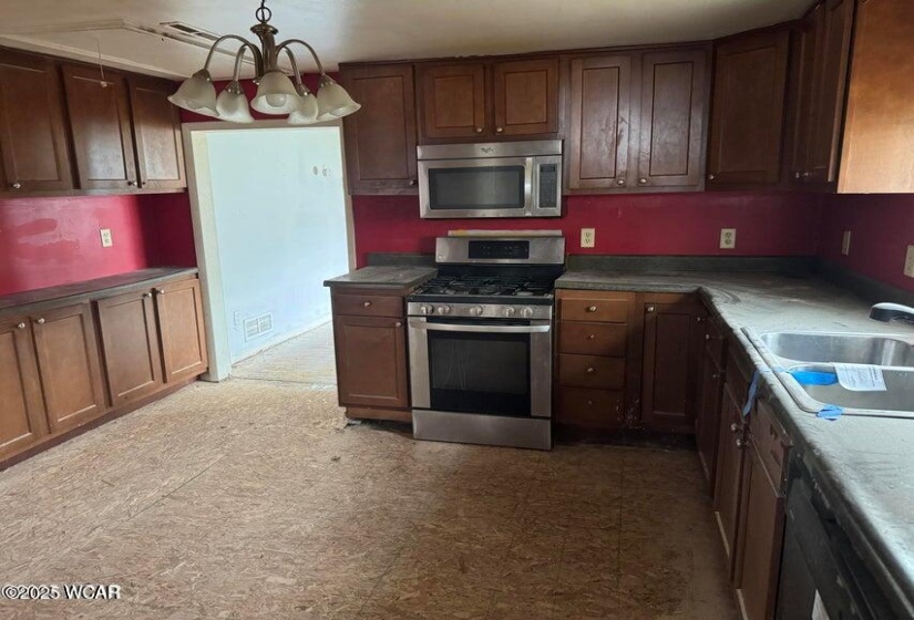 711 Taylor Avenue, Lima, Ohio, 3 Bedrooms Bedrooms, ,2 BathroomsBathrooms,Residential,For Sale,Taylor,307520