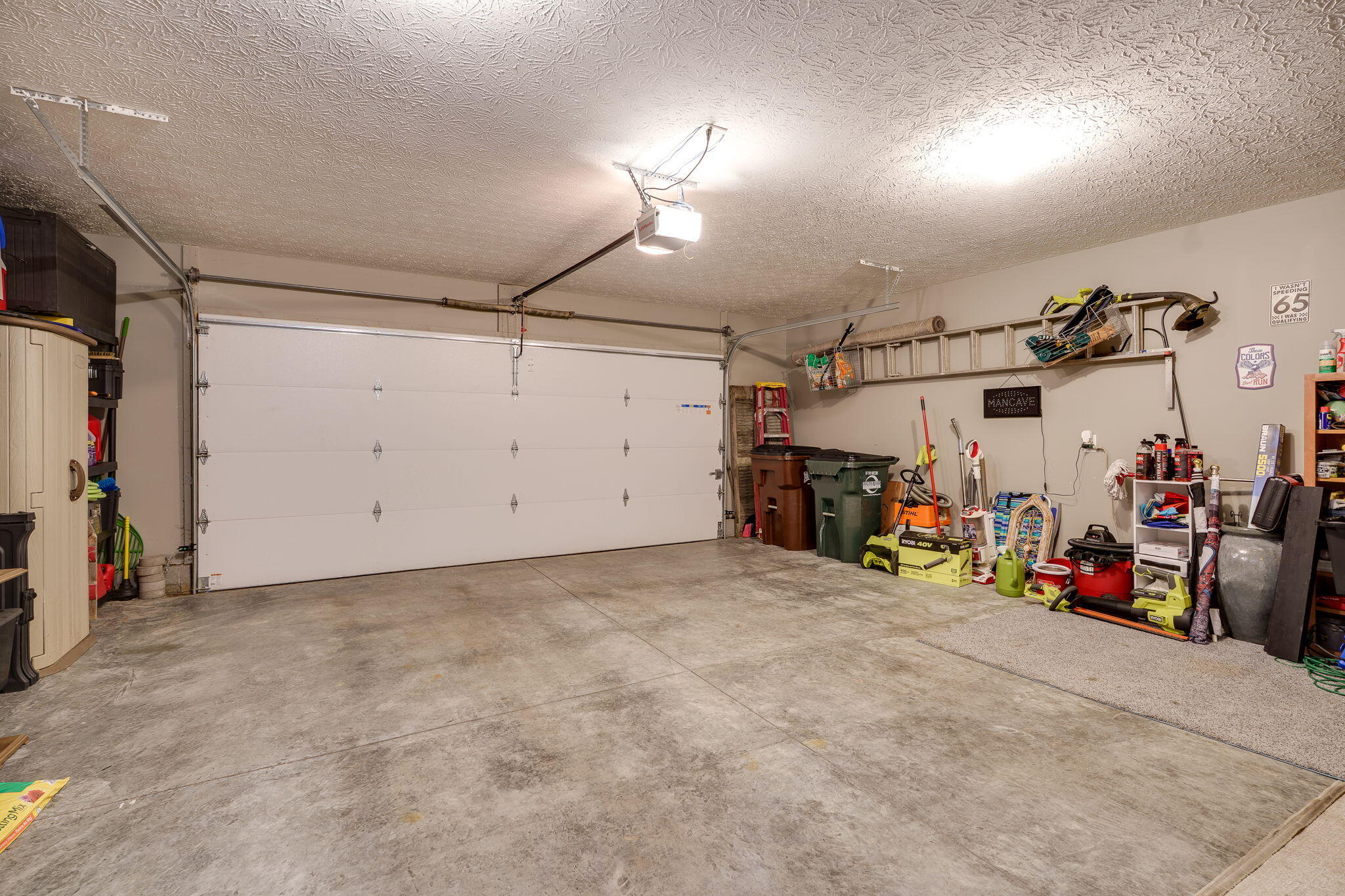 119 Hill Circle, Englewood, Ohio 45322