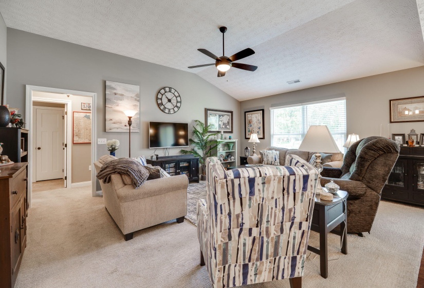11-web-or-mls-119-hill-cir