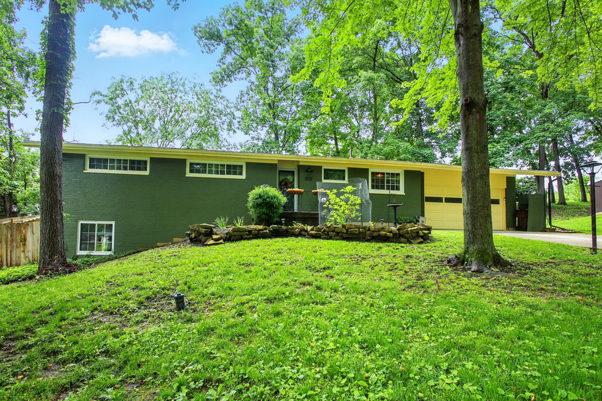 1639 Mile Road, Springfield, Ohio 45503