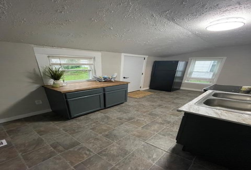 Kitchen 3