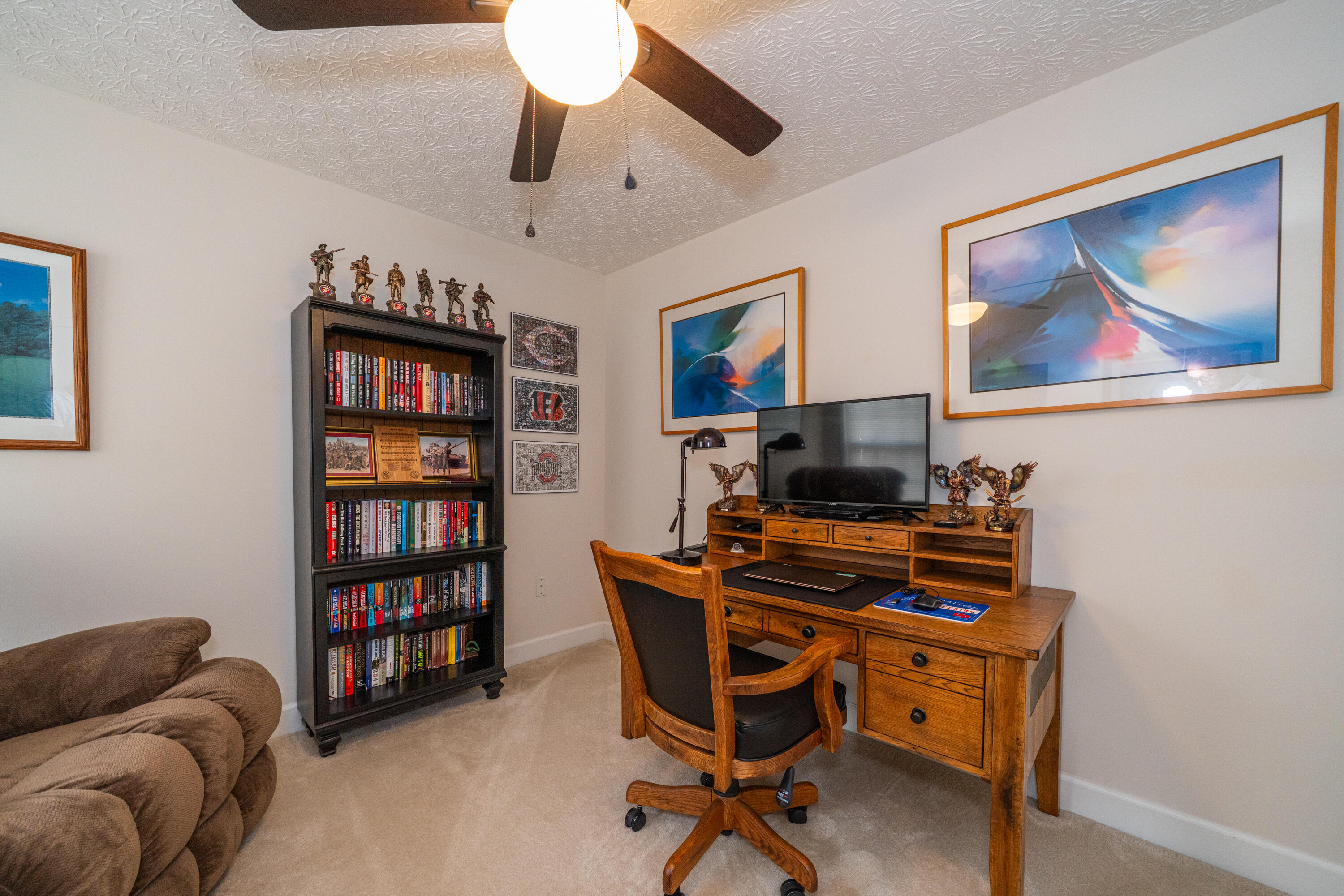 6991 Salon Circle, Huber Heights, Ohio 45424