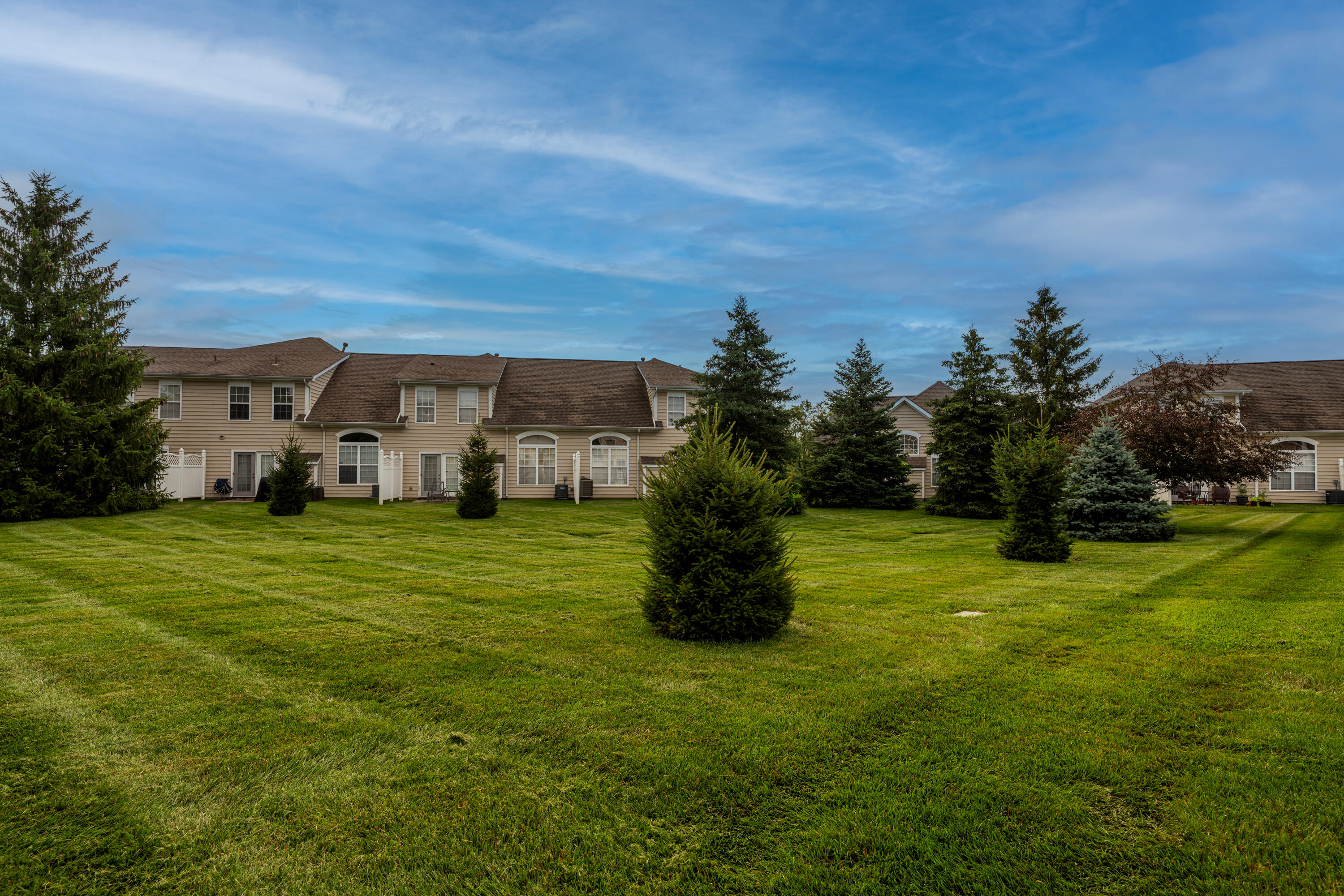 6991 Salon Circle, Huber Heights, Ohio 45424
