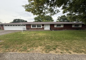 1021 Nutmeg Square, Troy, Ohio 45373, 3 Bedrooms Bedrooms, ,1 BathroomBathrooms,Residential,For Sale,Nutmeg,1039694