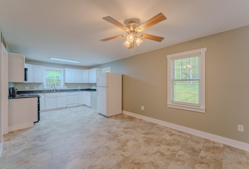 1486 Ballentine Pike, Springfield-8