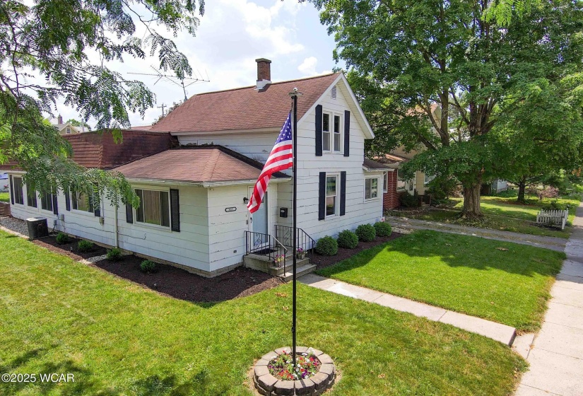 327 Jackson Street, Bluffton, Ohio, 4 Bedrooms Bedrooms, ,2 BathroomsBathrooms,Residential,For Sale,Jackson,307527