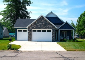 255 Pine Street, Lakeview, Ohio 43331, 3 Bedrooms Bedrooms, ,2 BathroomsBathrooms,Residential,For Sale,Pine,1039704