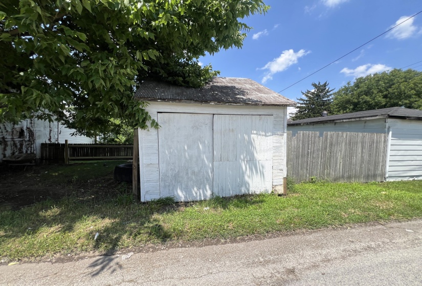 Garage