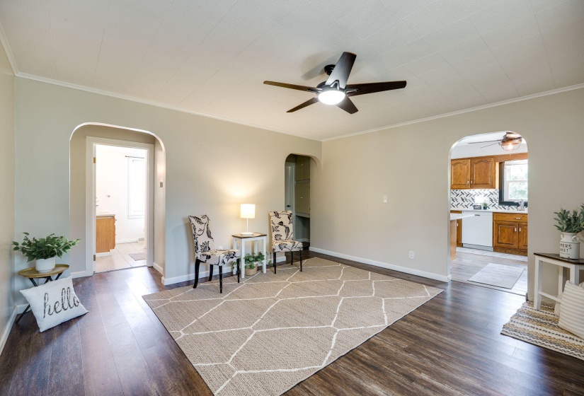 11-web-or-mls-4403-clayton-rd