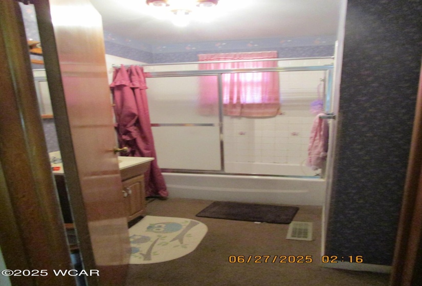 614 Lick St., Kenton, Ohio, 3 Bedrooms Bedrooms, ,1 BathroomBathrooms,Residential,For Sale,Lick St.,307531