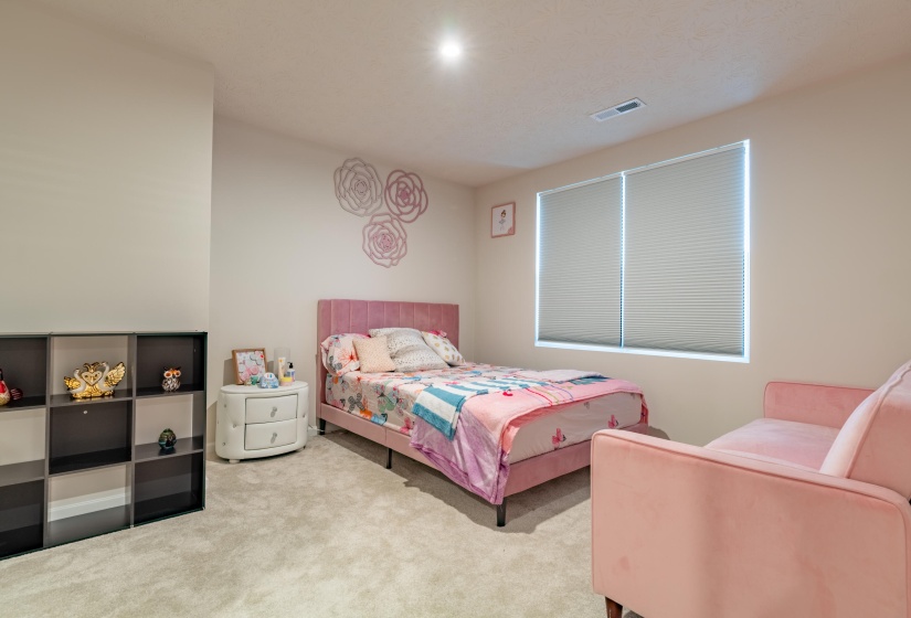 _7R53384-HDR