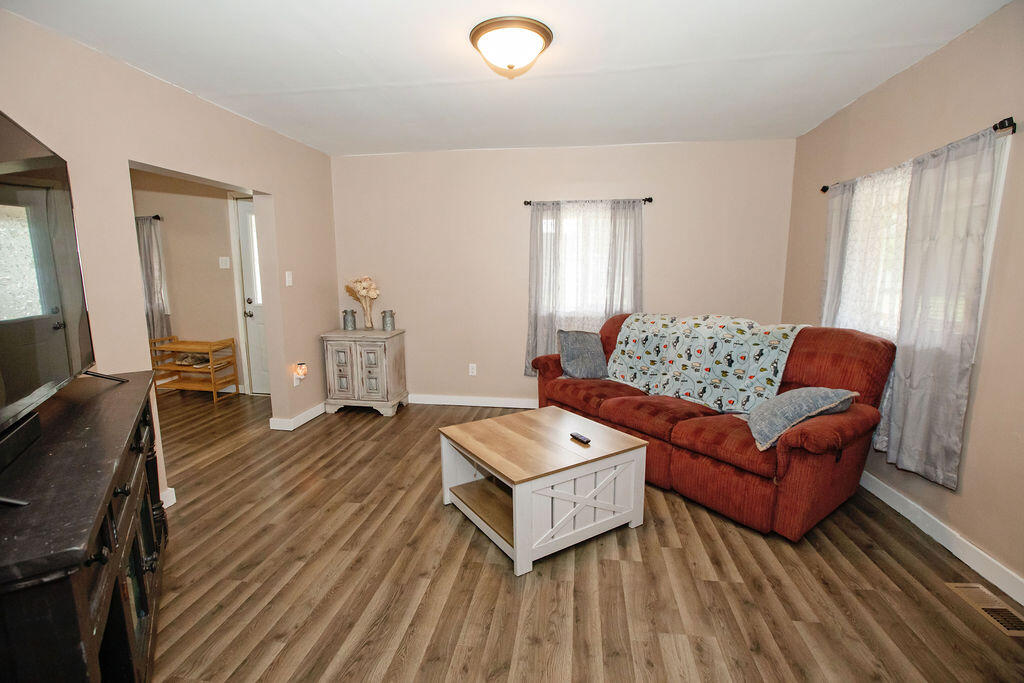 804 Robinson Avenue, Kenton, Ohio 43326